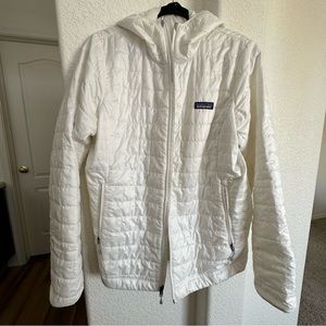 Patagonia Nano Puff with hood Women’s XL